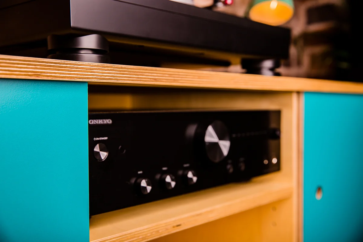 The-Vinyl-Store-Shelving.jpg
