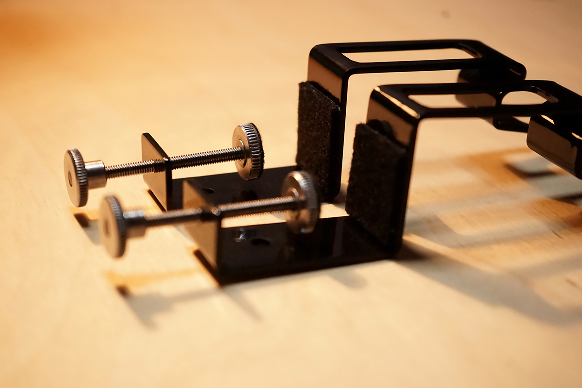 Jacket-Bracket-Clamping-System.jpg