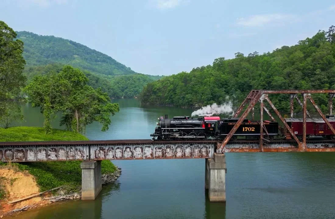 Great Smoky Mountains Music Train