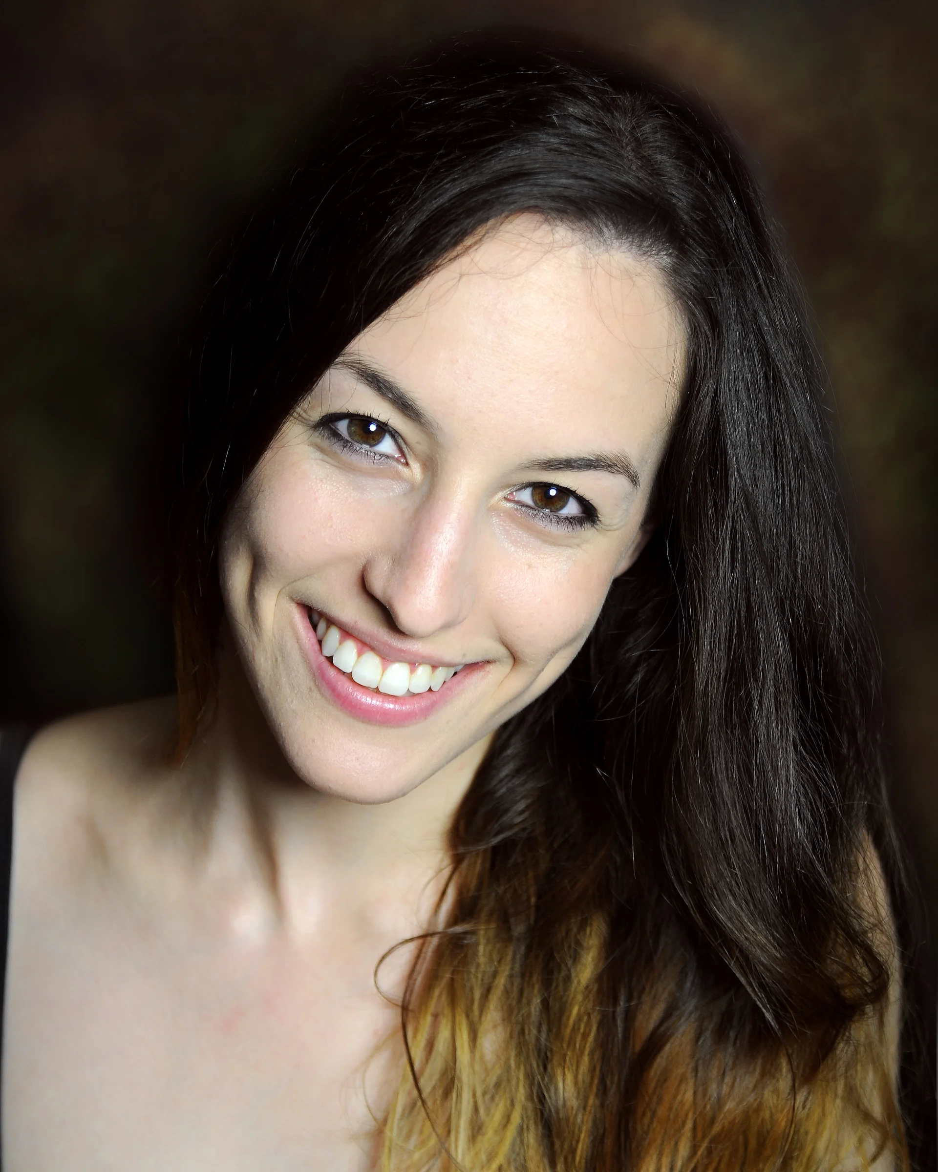 Profile Pic Clara Pagone.jpg