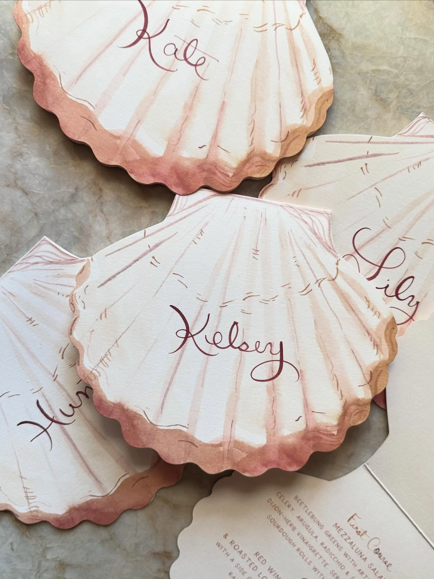 A little peek at the fun details from last weekend’s Martha’s Vineyard wedding- folded scallop shell menus for each guest. More to come from this elegant celebration 🐚✨