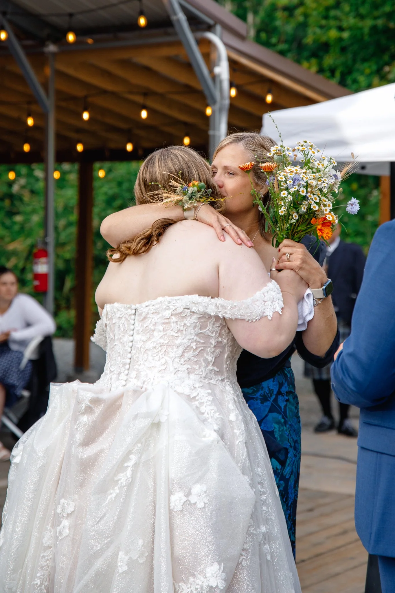 Lauren&Brandon (201 of 248).jpg