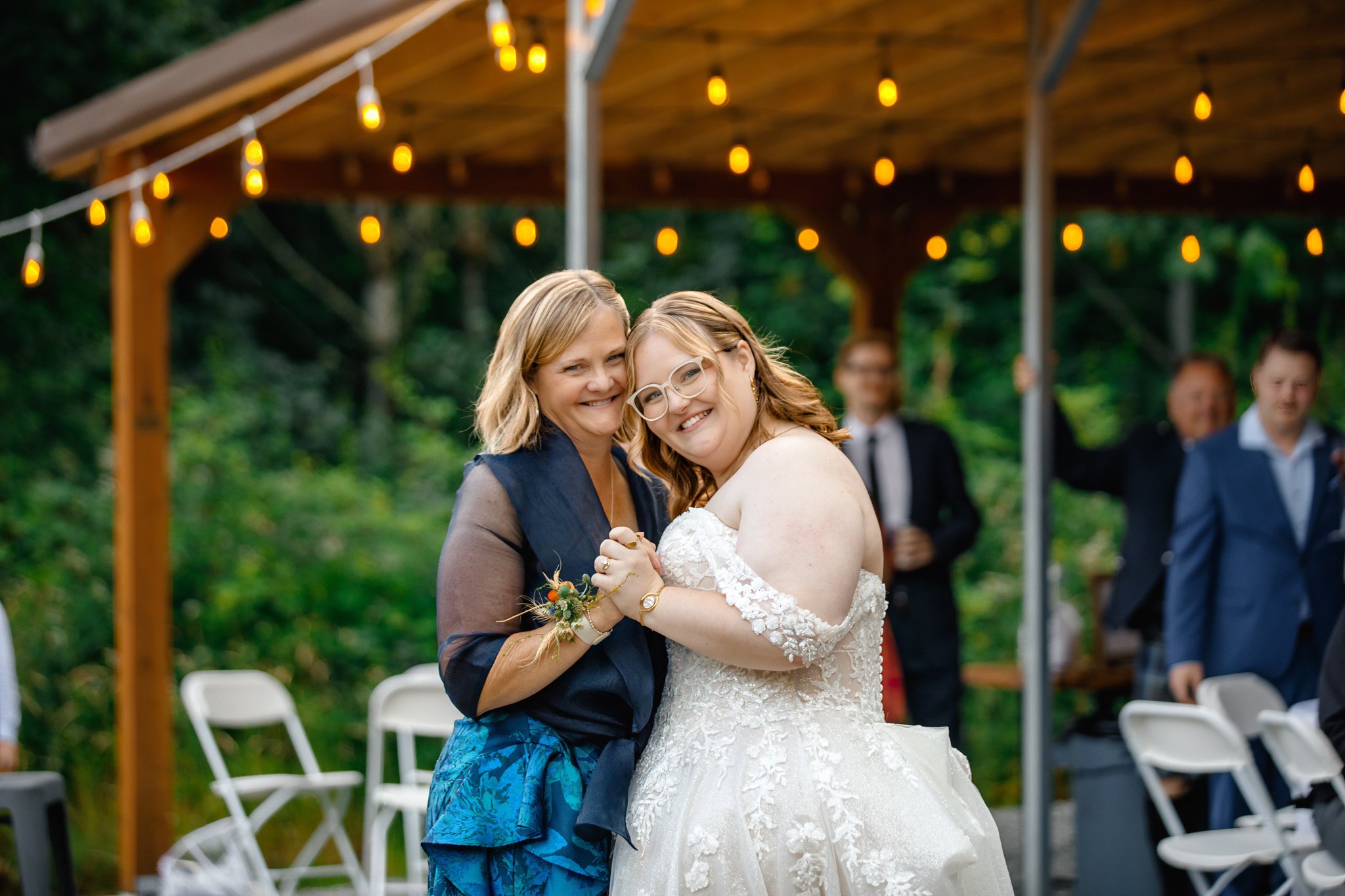 Lauren&Brandon (223 of 248).jpg