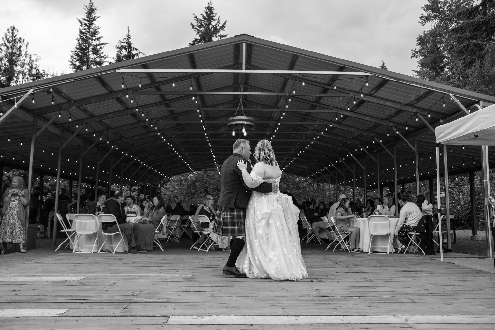 Lauren&Brandon (217 of 248).jpg
