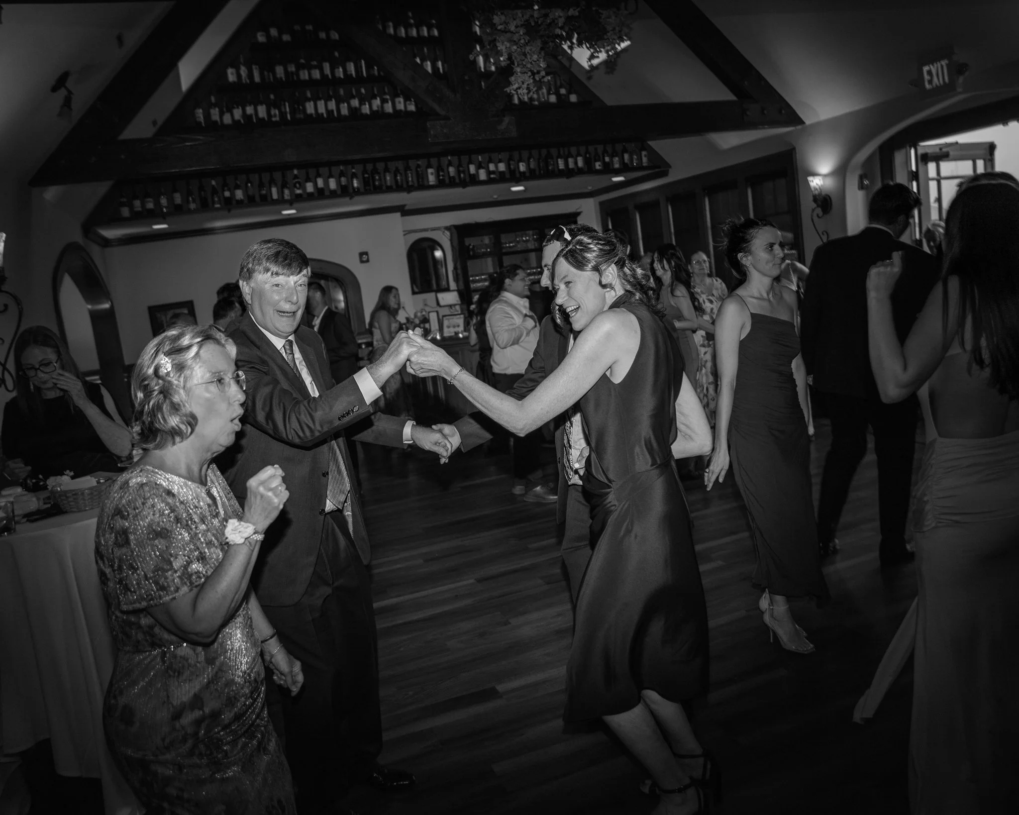 Julia&Justin (240 of 250).jpg