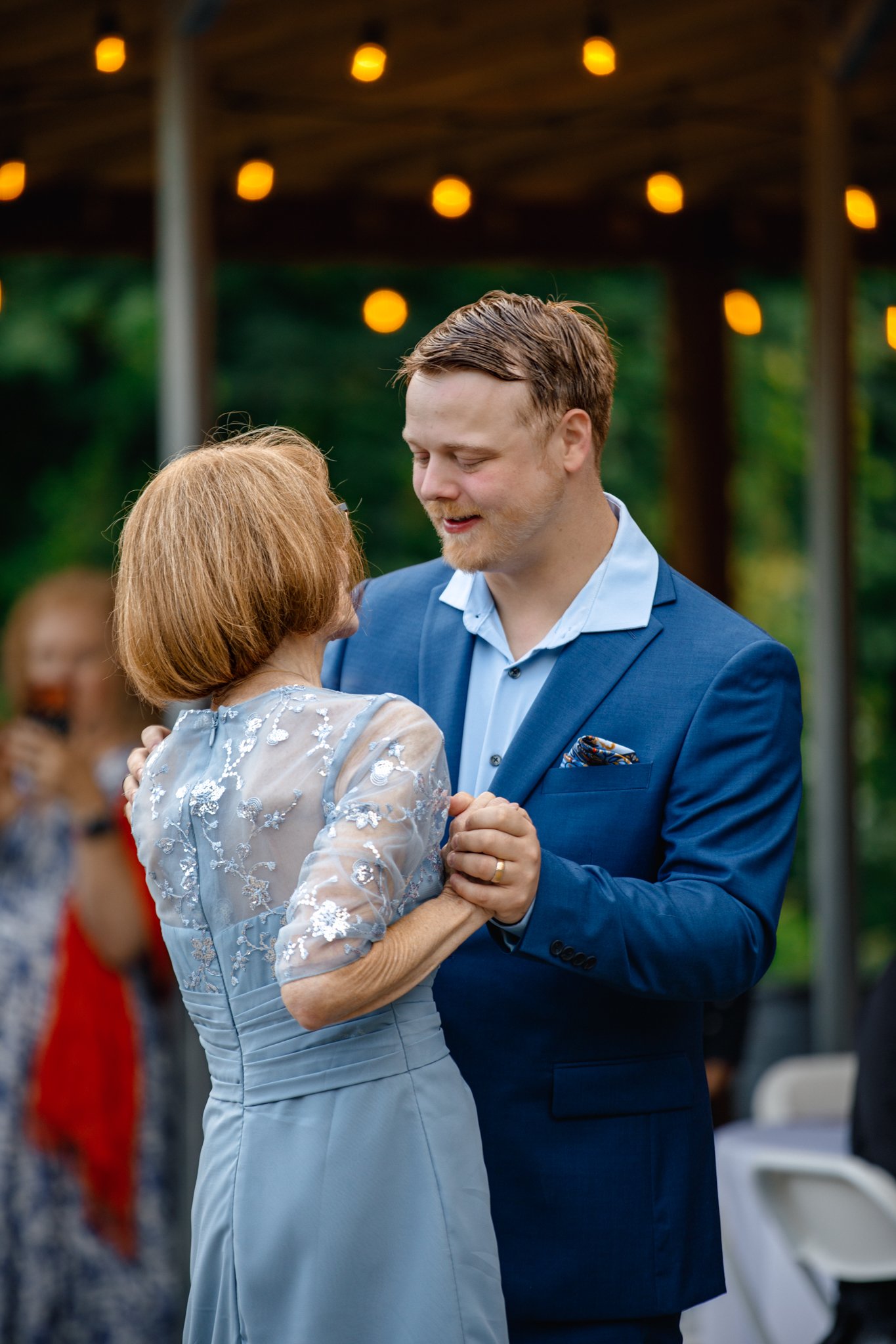 Lauren&Brandon (218 of 248).jpg