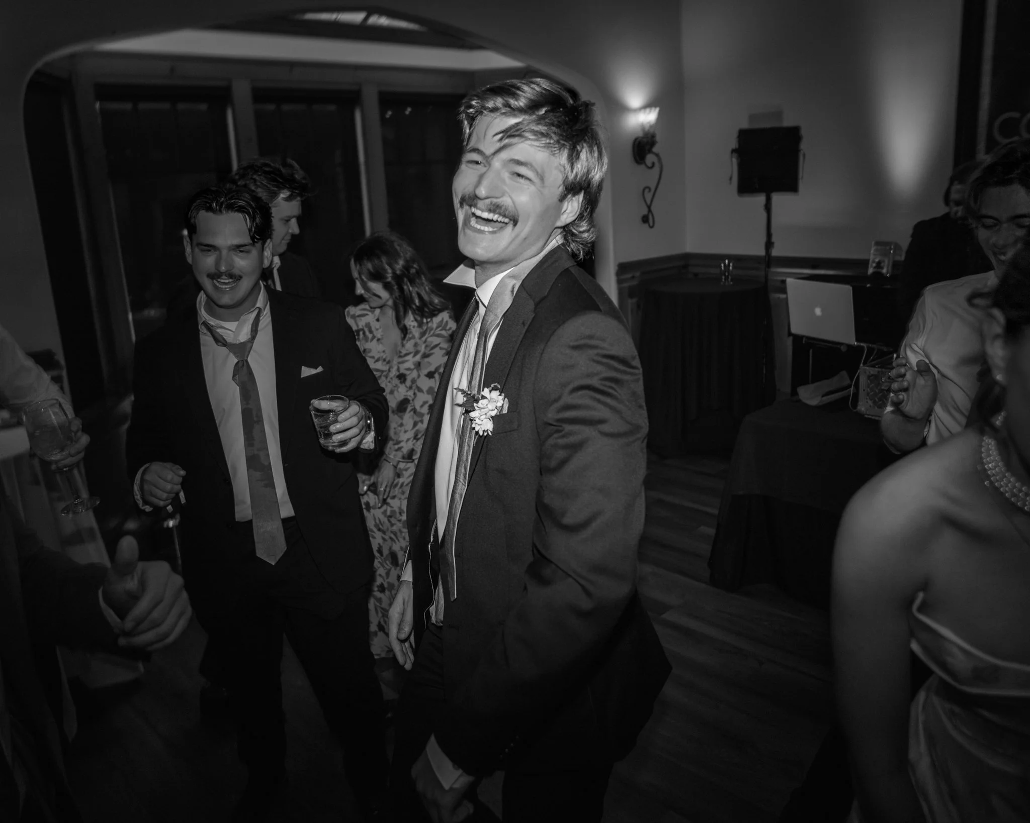 Julia&Justin (236 of 250).jpg