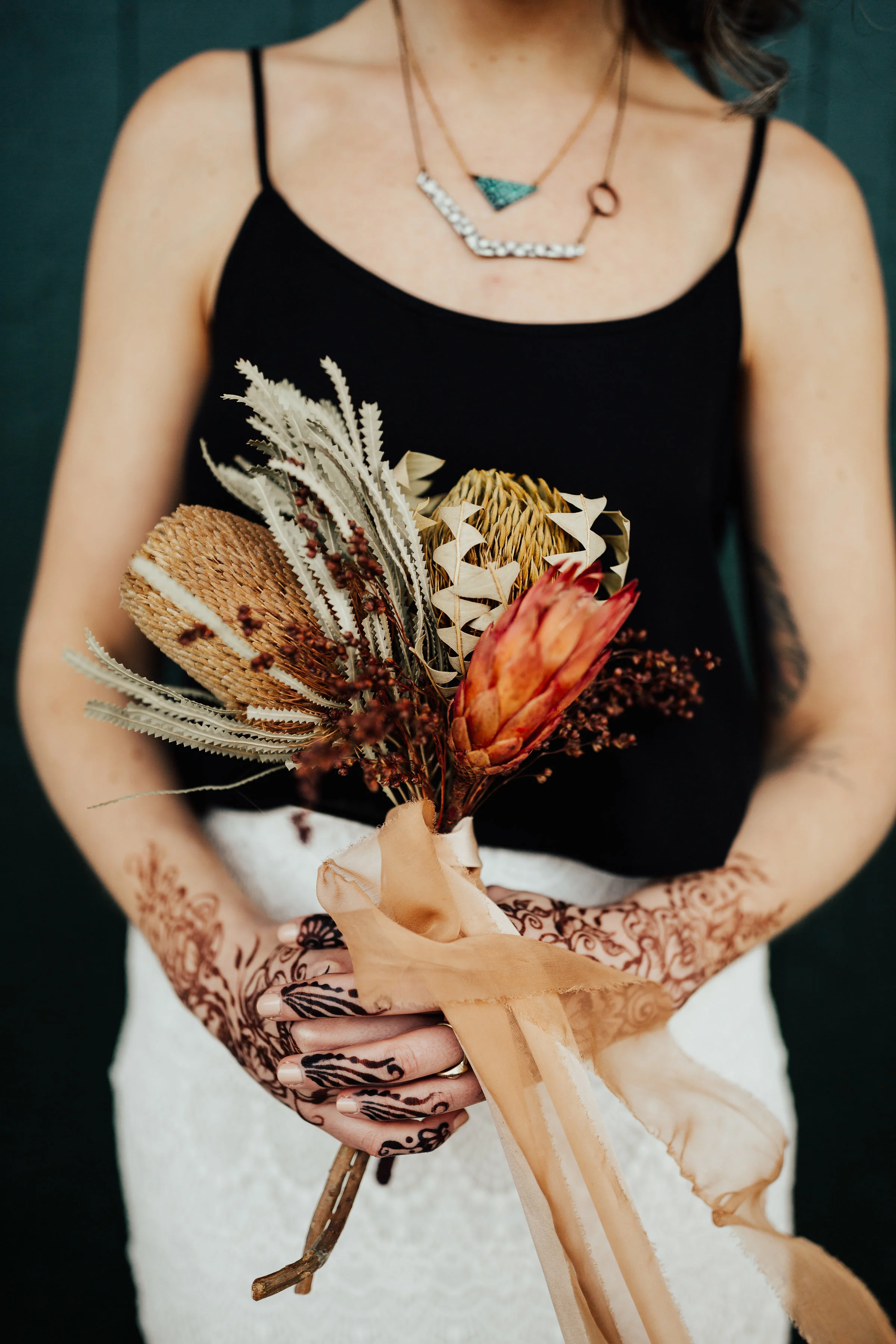 StyledShoot-BohoElopement-319.jpg