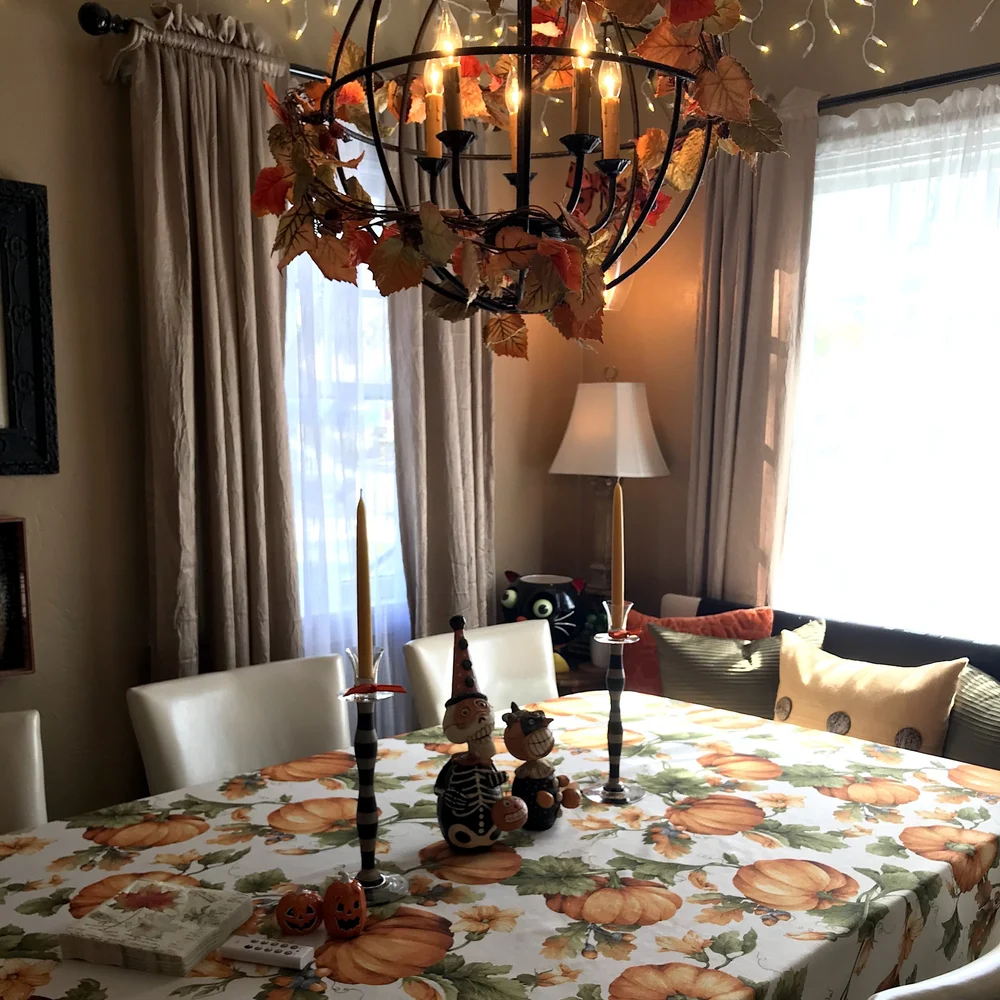 October- Dining 01.jpg