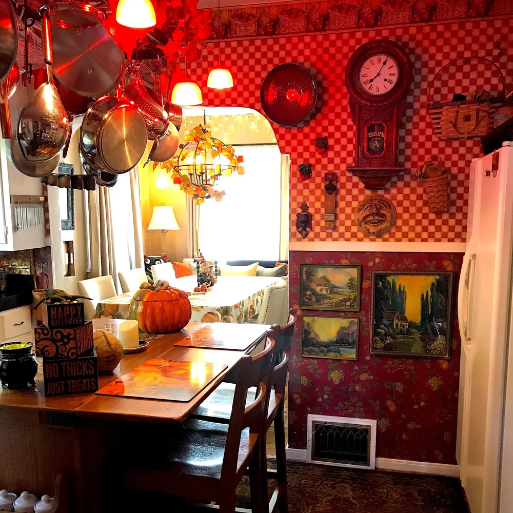 October- Kitchen 04.jpg