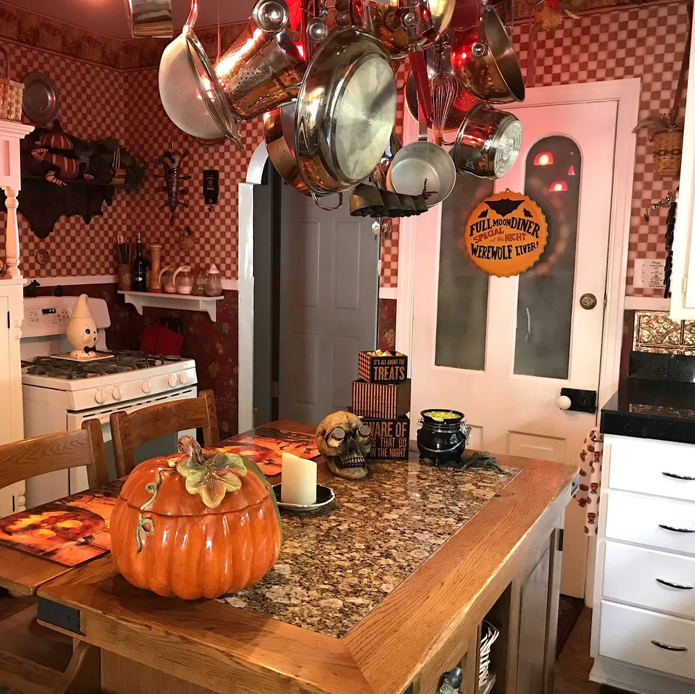 October- Kitchen 10.jpg