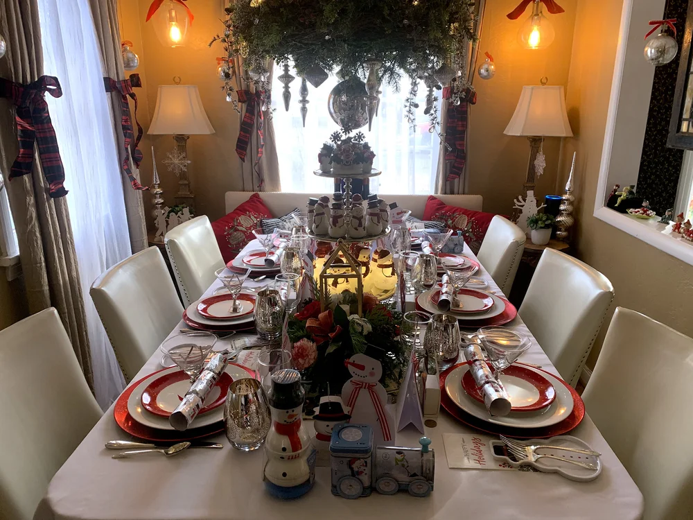 Dining 2018 Solstice Table.jpg
