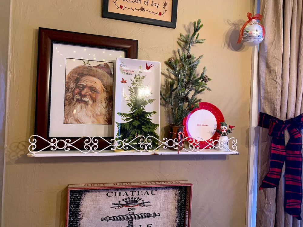 Dining Room Shelf-2.jpg