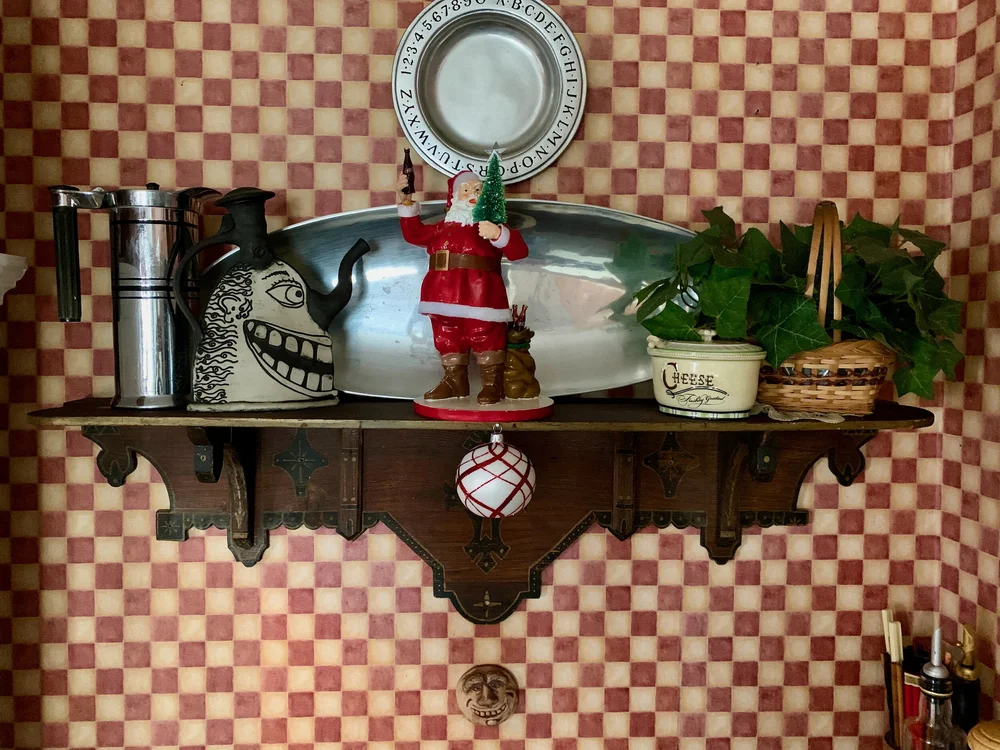 Kitchen coca cola santa.jpeg