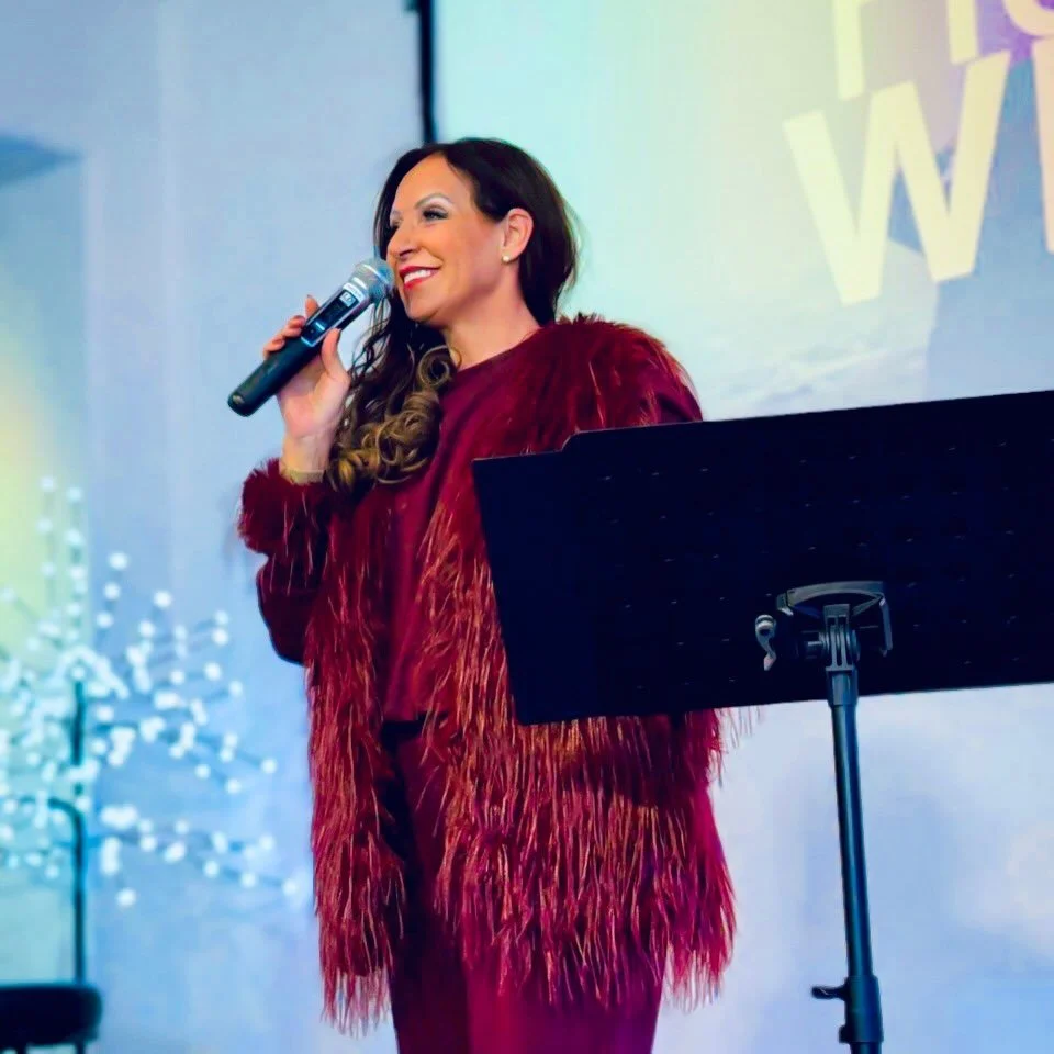 ✨ Was, wenn der Frieden, nach dem du suchst&hellip; 

 
nur ein Ja, zu einer besonderen Person, entfernt ist?

Was, wenn da mehr Ruhe, mehr Tiefe, mehr echtes Ankommen auf dich wartet &ndash;
nicht irgendwann&hellip;sondern direkt vor dir? 👀🤍 in un