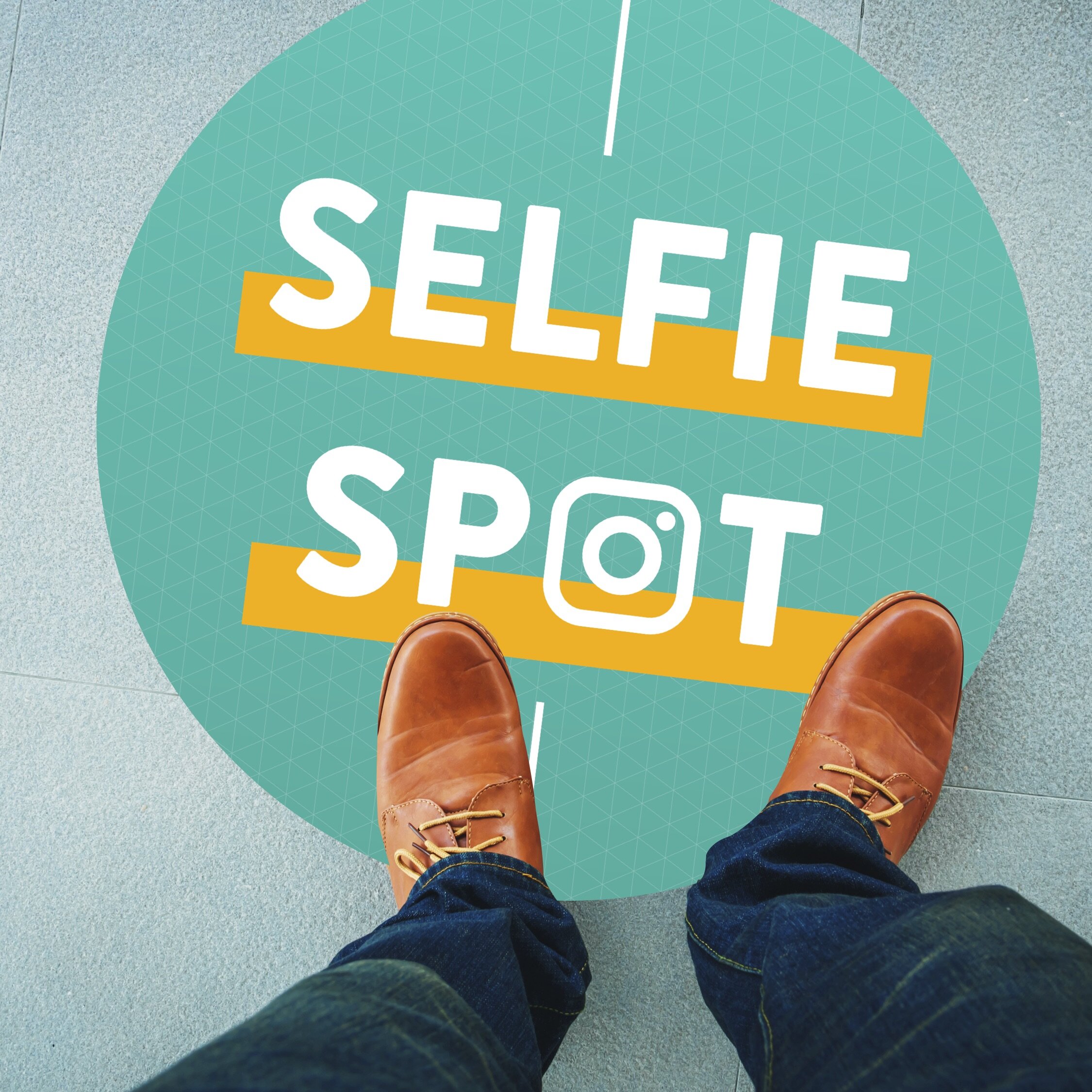 24" Floor Vinyl Decal: Bright Selfie Spot [SH1058]