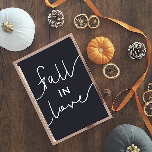 IG7505-Fall+In+Love2+Digital+Graphic.jpg