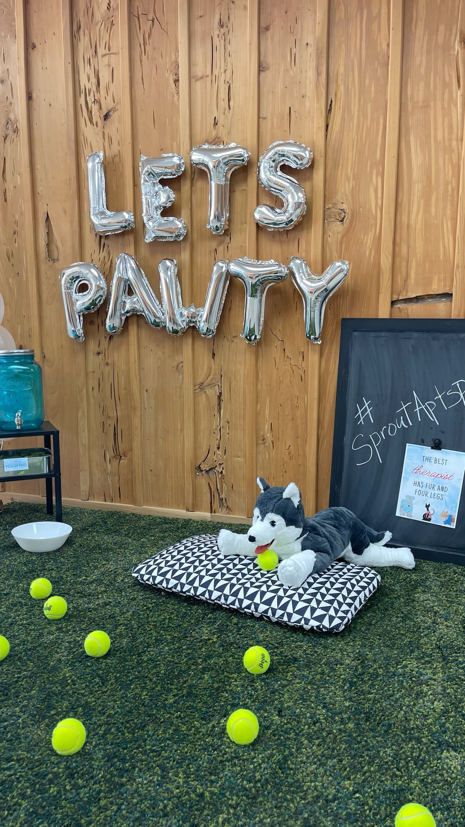 Winter Paw Bar Lets Pawty Sign.JPG