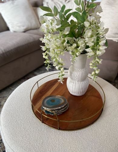 STOCK PHOTO FLOWER VASE WOOD TRAY (3)-SocialPage