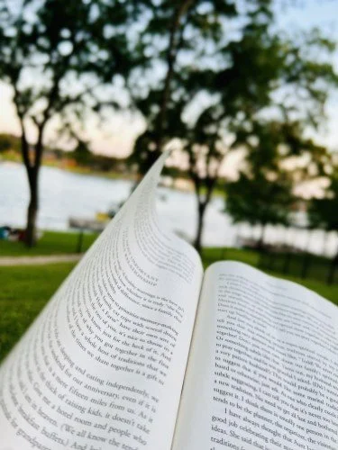 Stock+Photo+Reading+Outside.jpg