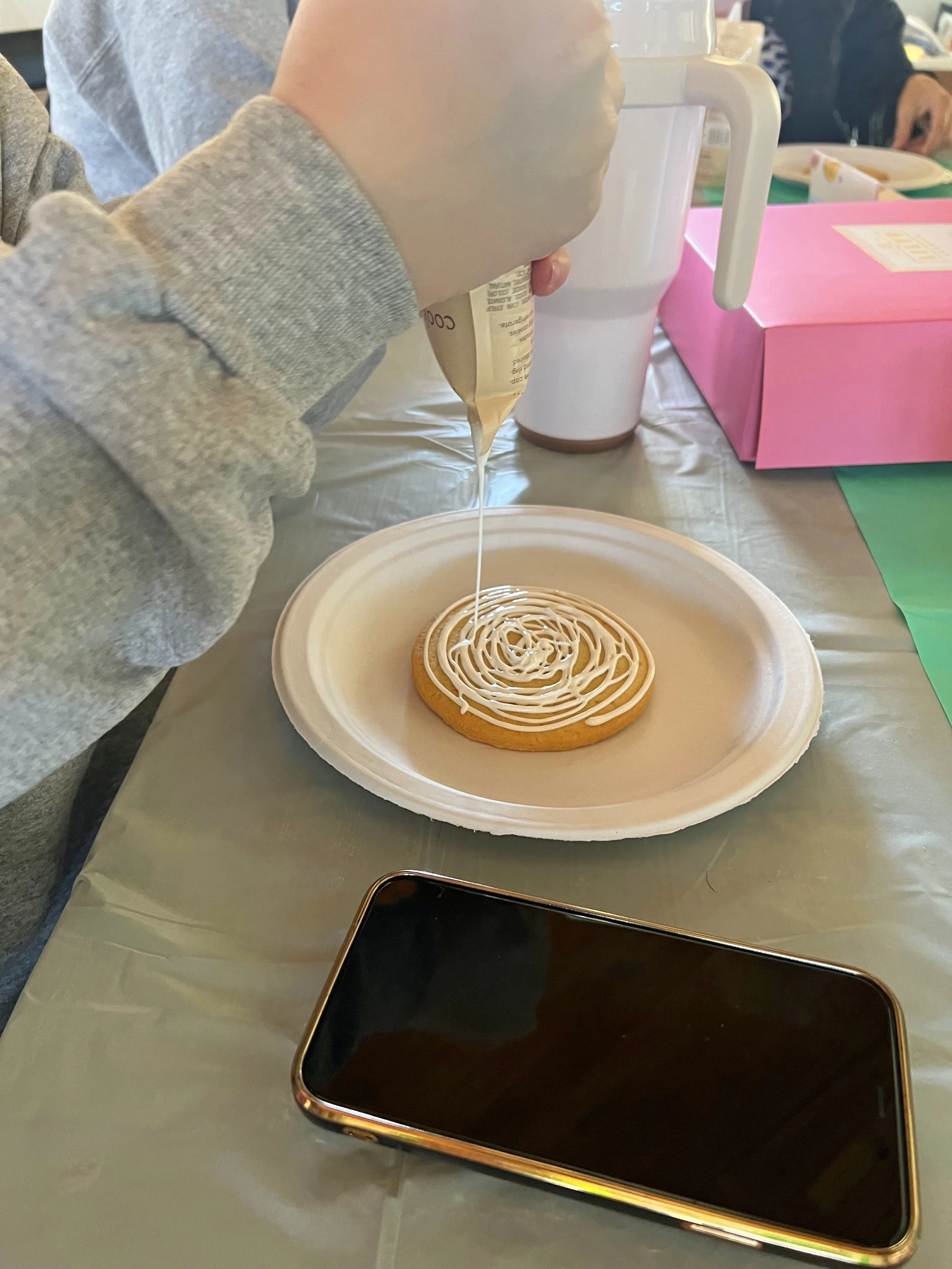 Stock_Photo_Sugar_Cookie_Decorating (2).jpeg