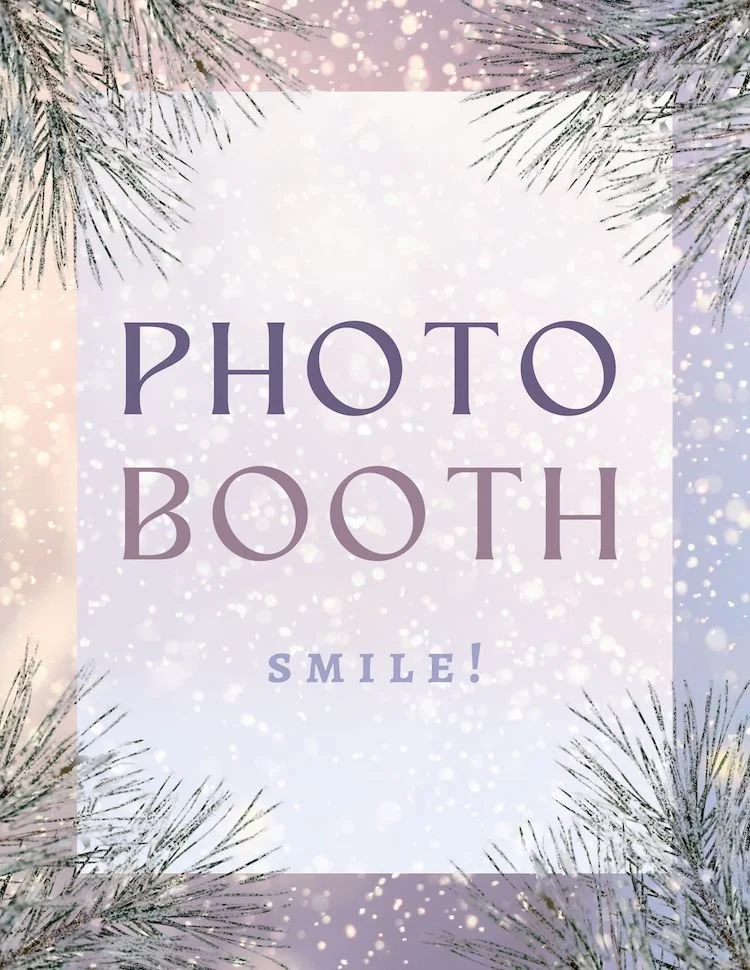 CA6184-Snow & Sparkle Photo Booth Smile.jpg