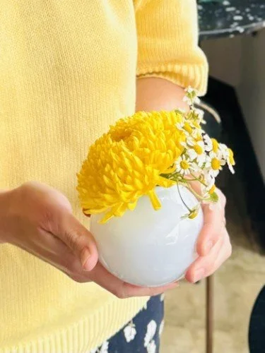 Stock+Photo+Yellow+Bouquet.webp
