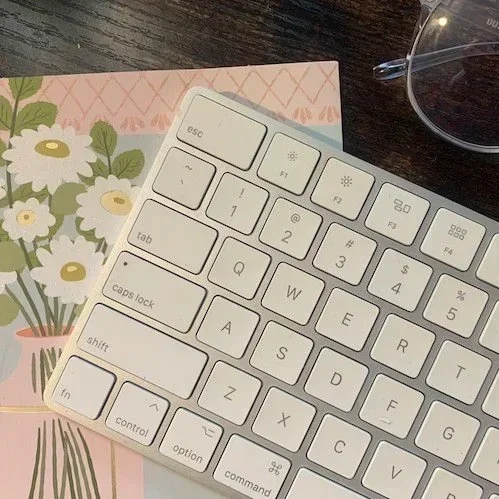 SEND A CARD TO A FRIEND DAY