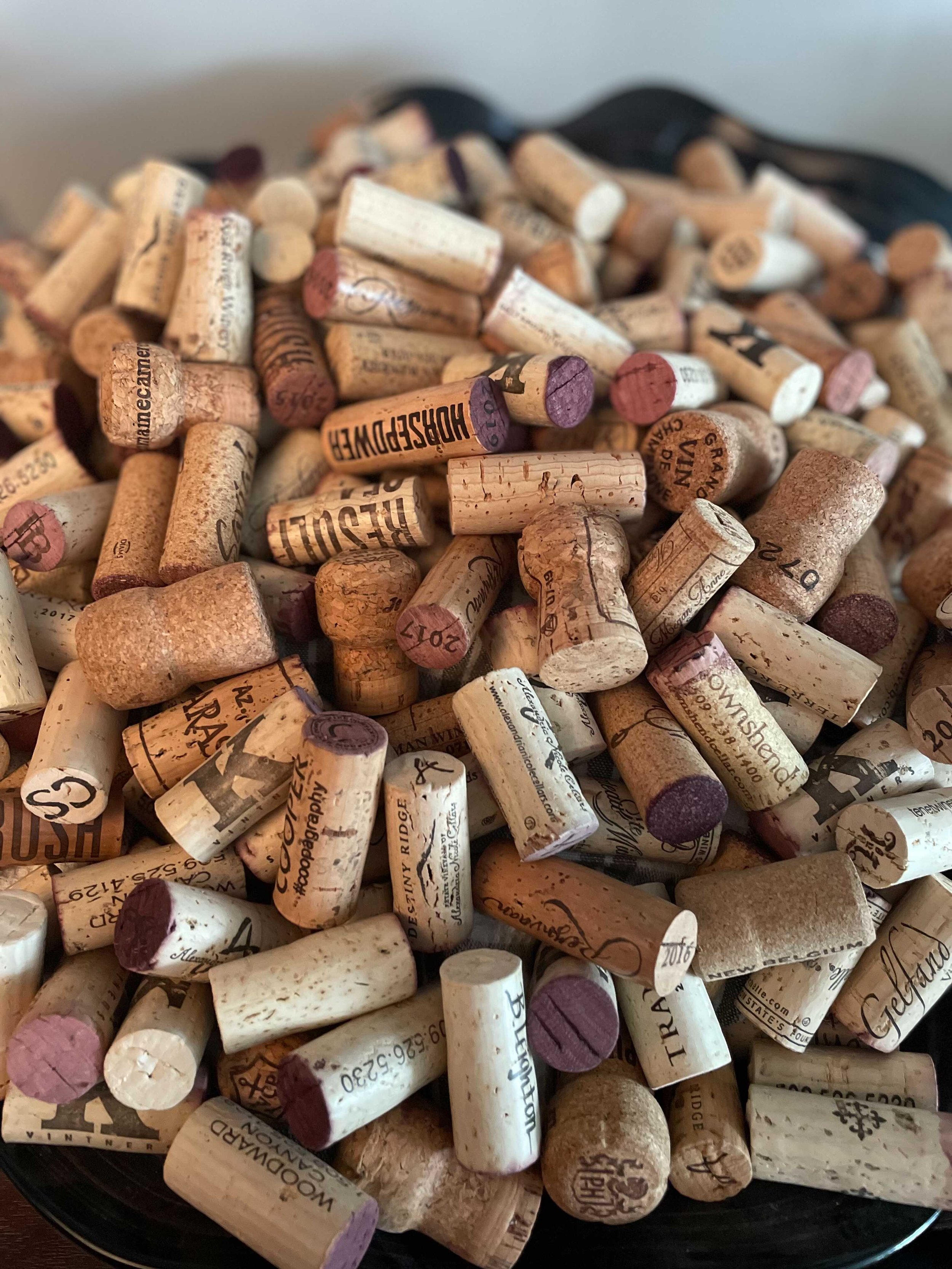 Stock_Photo_Wine_Corks.jpg