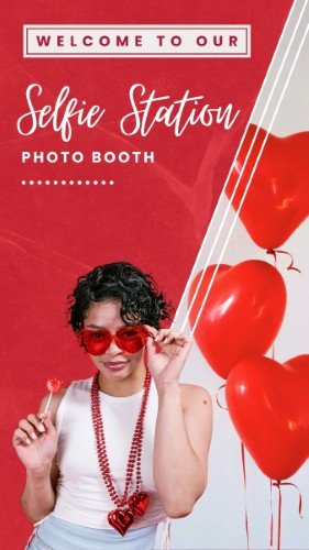 CAIGS3579-Selfie Station Photo Booth Welcome.jpg