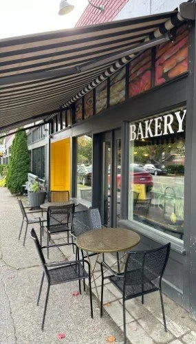 Stock+Photo+Bakery+Storefront+(3).webp