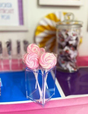 Stock+Photo-Land+of+Candy+Detail+1.webp
