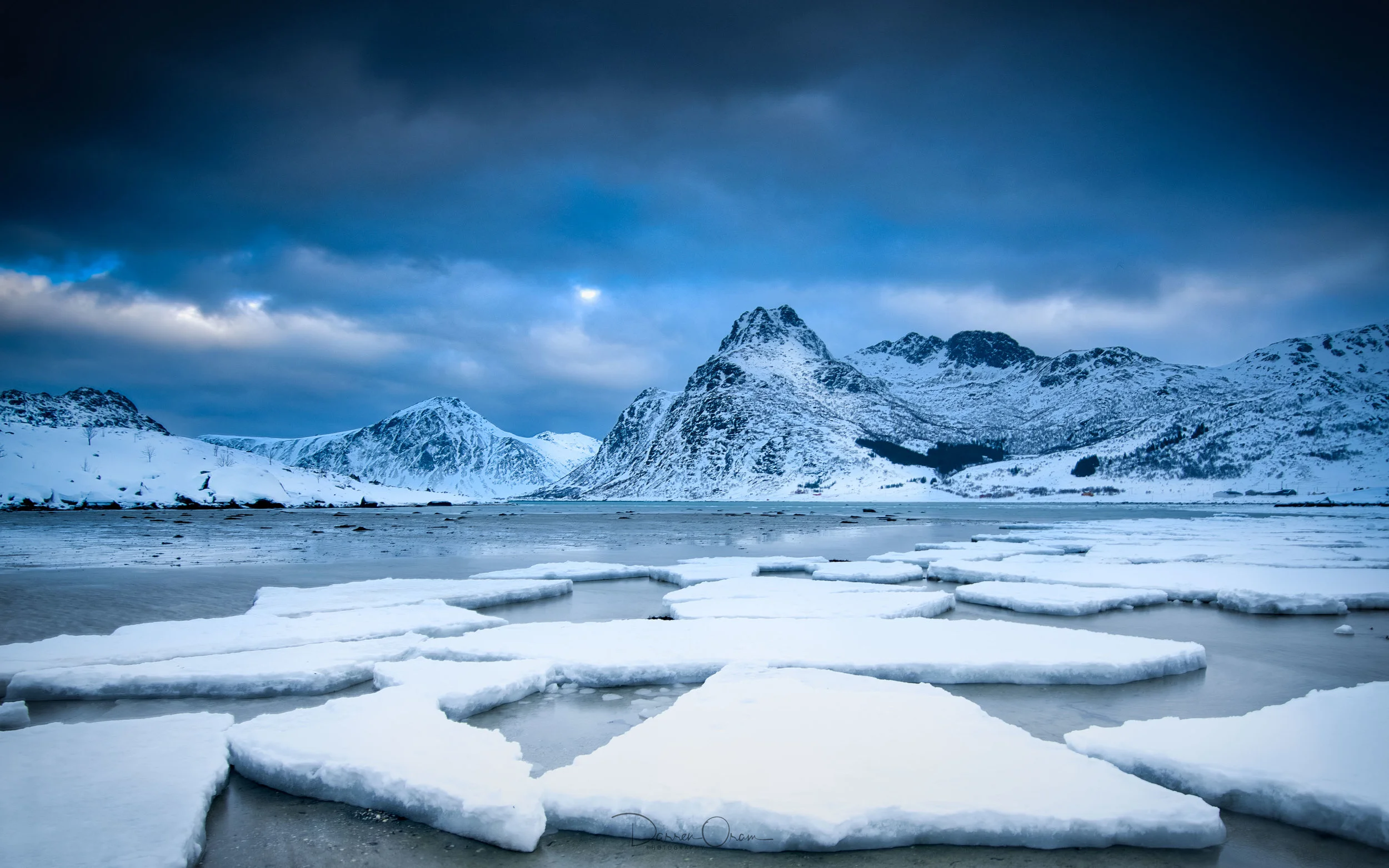 Lofoten in snow
