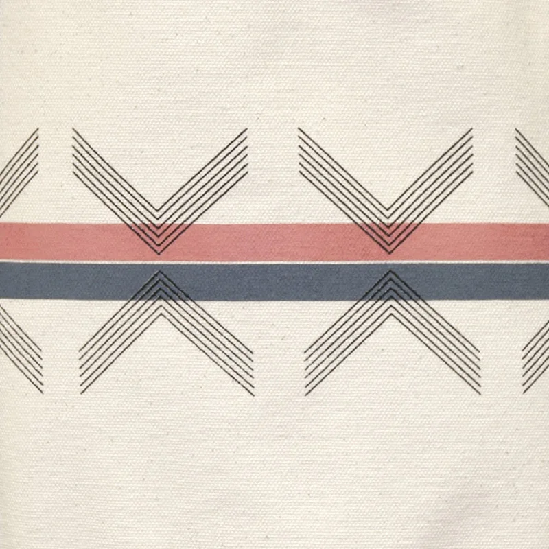 ModernTote_Detail.jpg