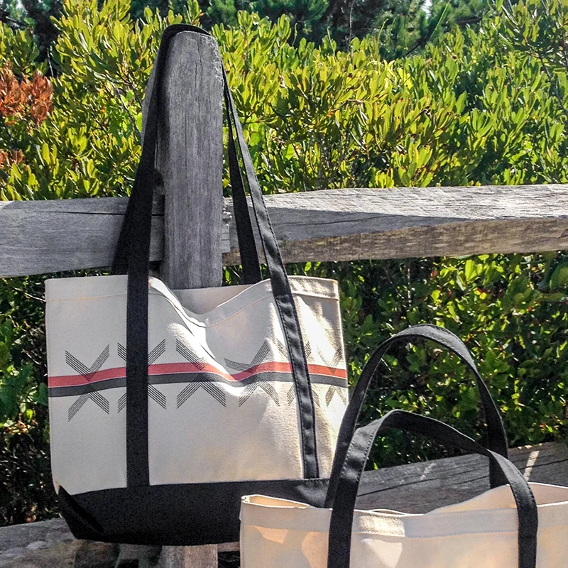 Modern Tote Woods.jpg