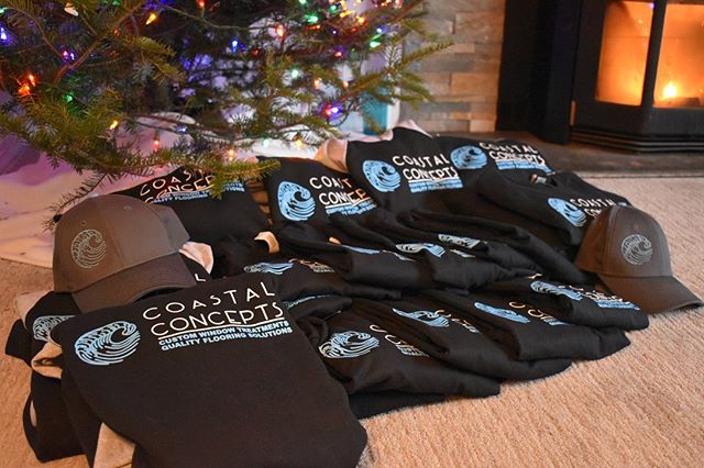 HOLIDAY GIVEAWAY!! We just received some new @coastalconceptsct gear and we thought, since it&rsquo;s the giving time of year, we&rsquo;d give away some merch to our faithful Instagram Followers! To enter: 
1.)Make sure you&rsquo;re following our pag