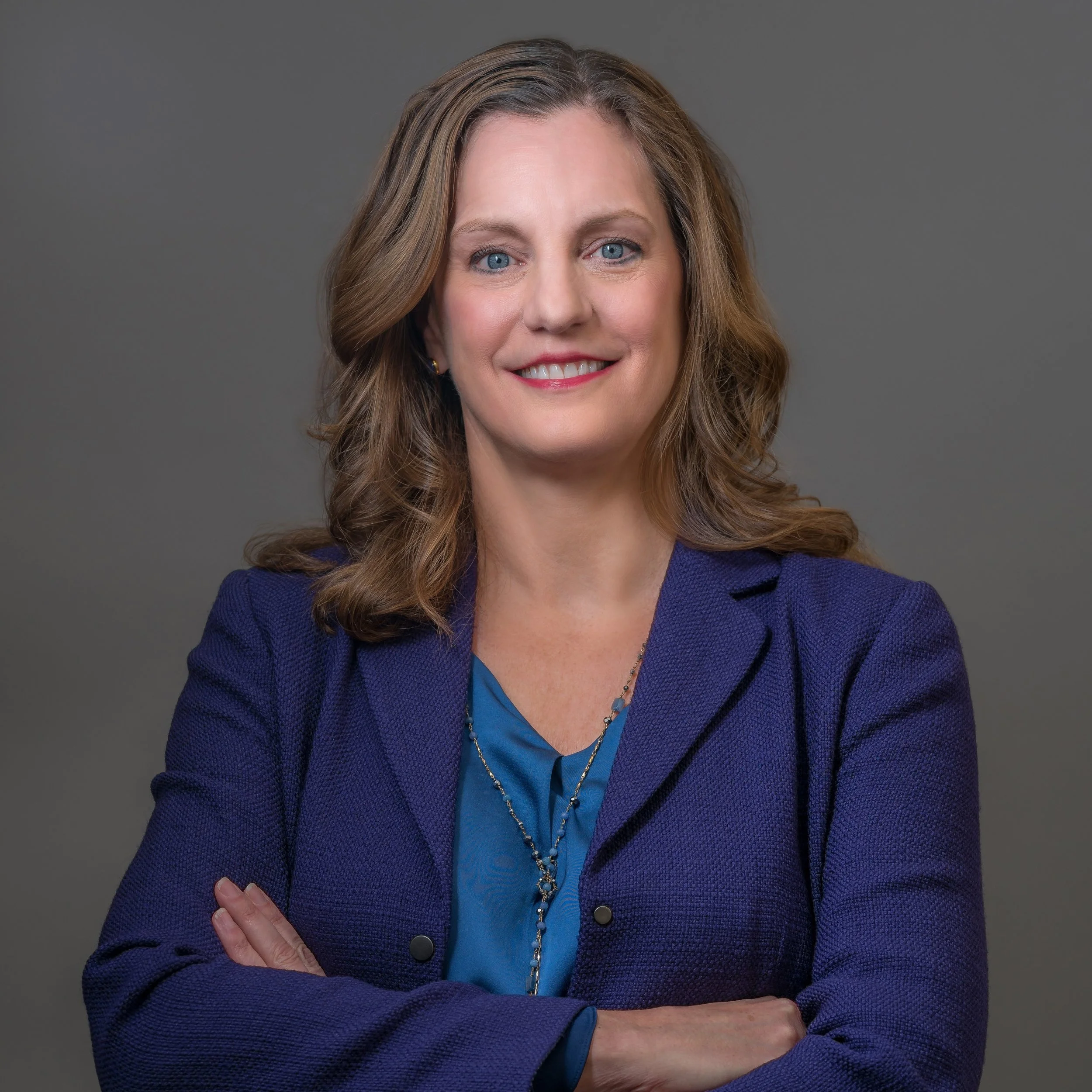 Terri Ludwig headshot.jpg