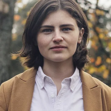 Chloe-Swarbrick-hi.jpg