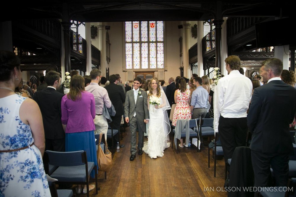 St Andrew's The Great Church Cambridge Wedding | STAG Church | C