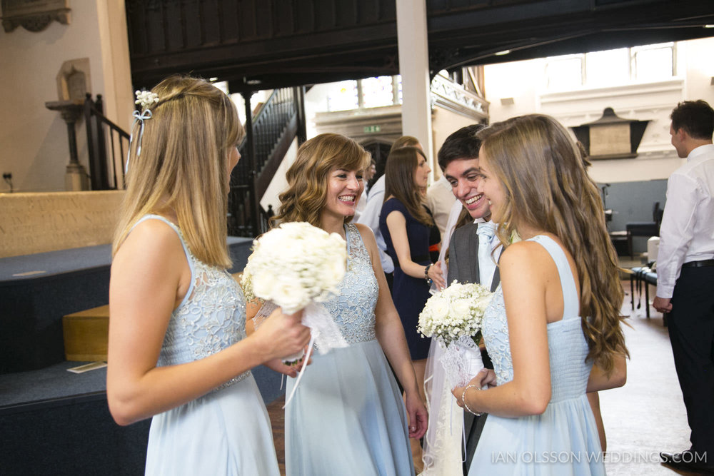 St Andrew's The Great Church Cambridge Wedding | STAG Church | C