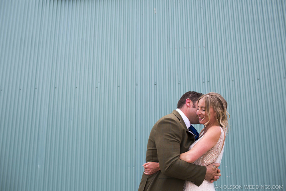 Thatch Barn Yelling Wedding Cambridgeshire | Photo: https://www.