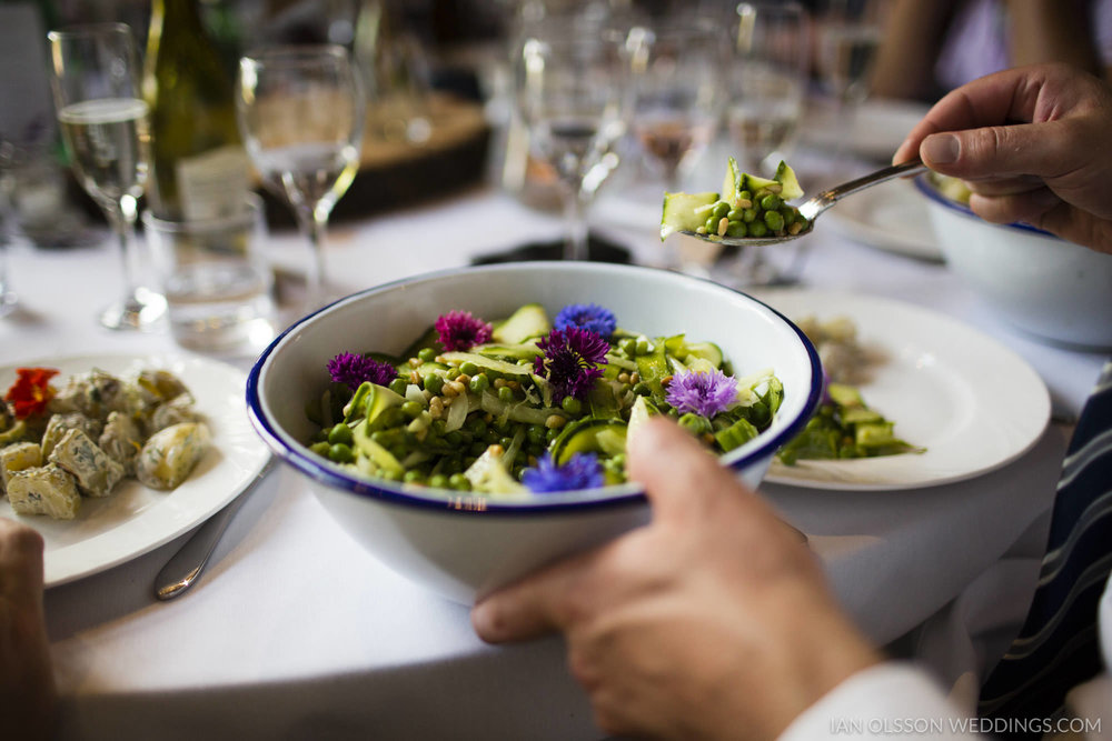 Allotment Cafe Cambridge Wedding | Photo: https://www.ianolssonw