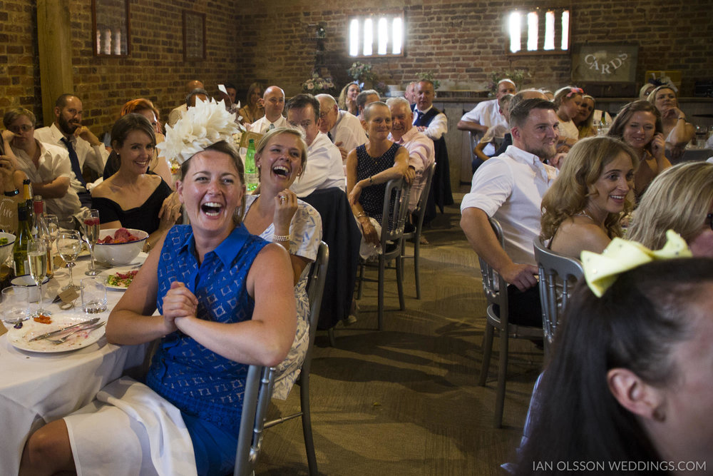 Thatch Barn Yelling Wedding Cambridgeshire | Photo: https://www.