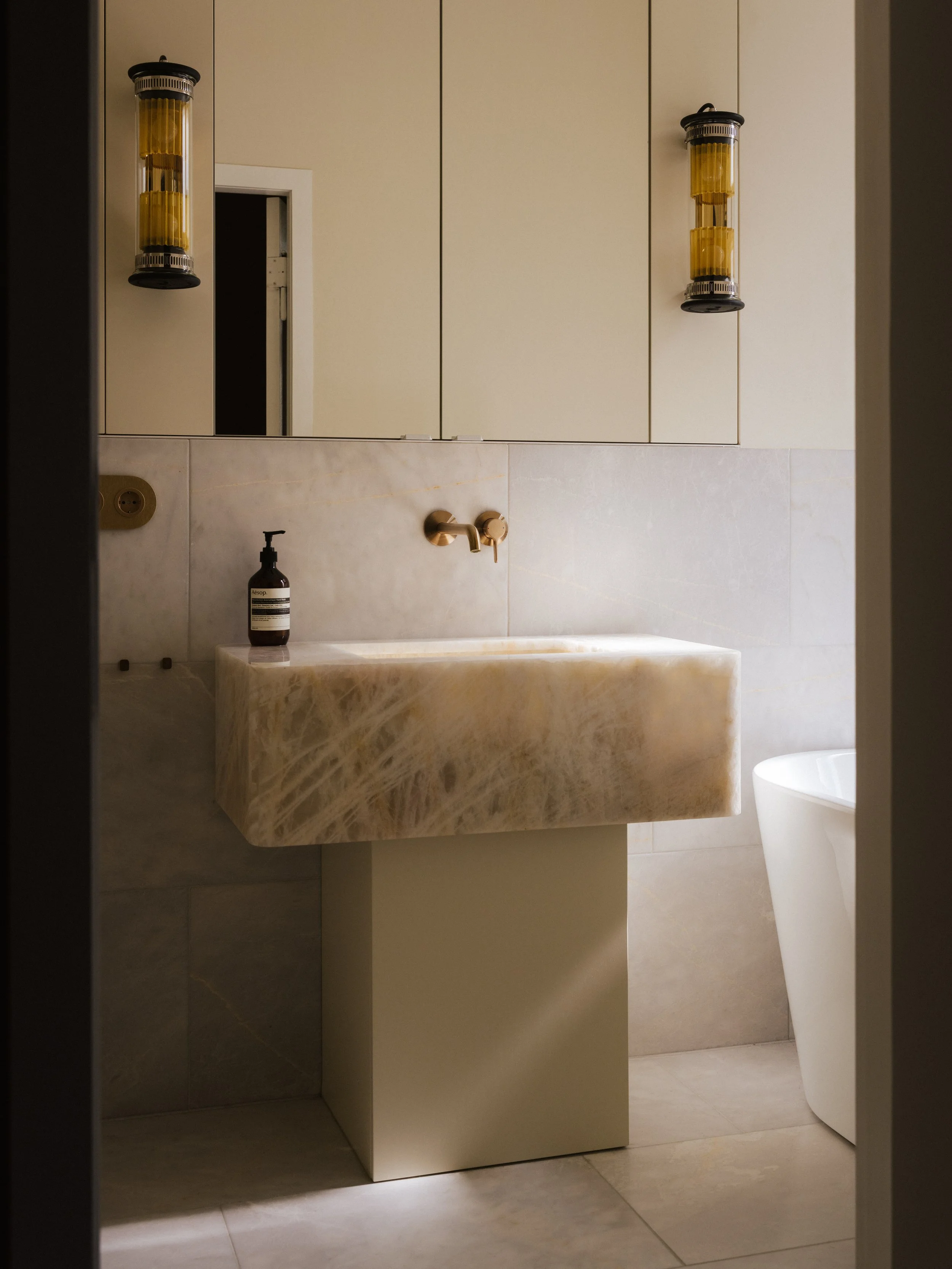 Nate Cook_Grolmanstraße 15_38.jpg