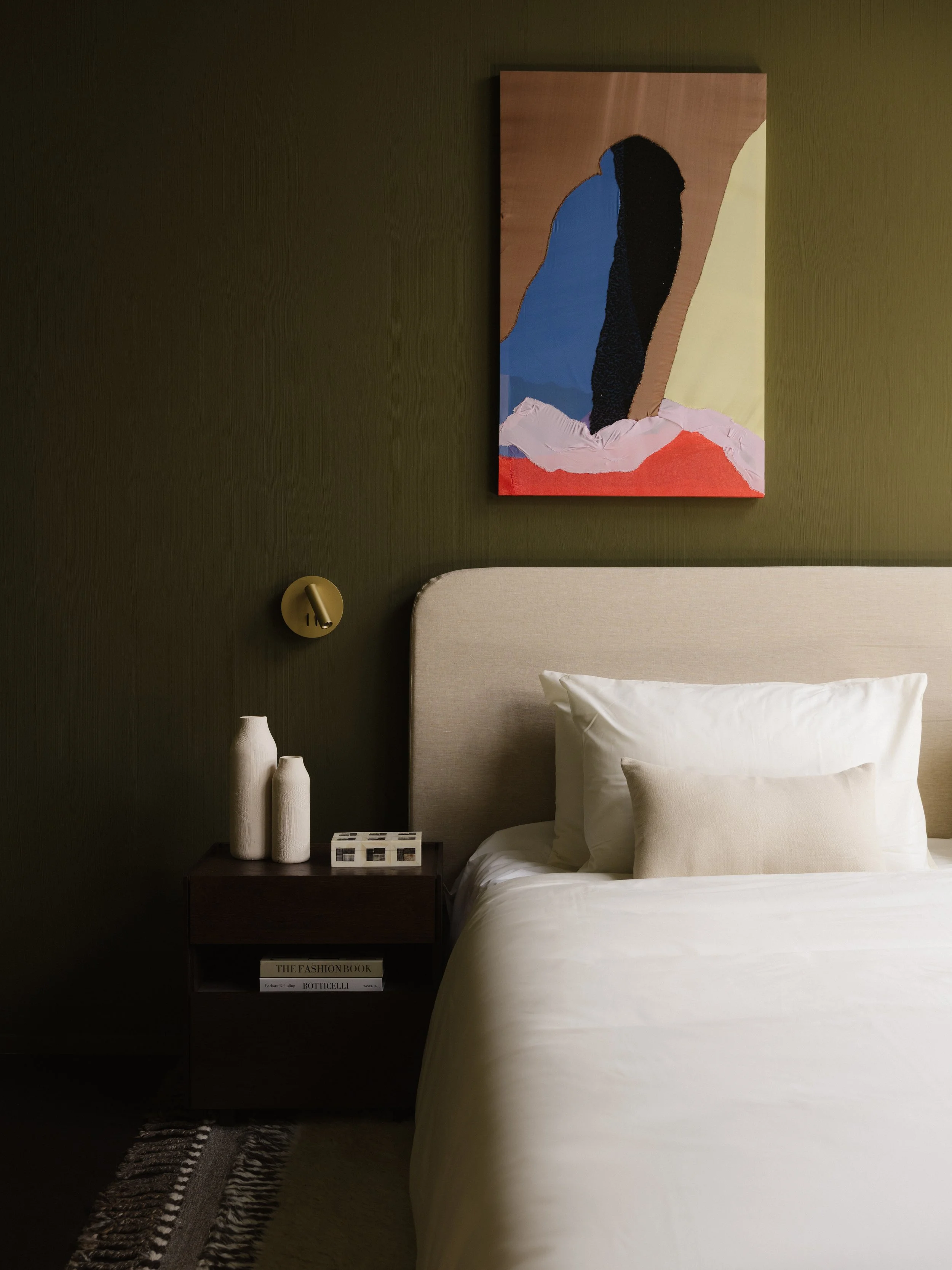 Nate Cook_Fasanenstrasse 38_Bedroom Room_2.jpg