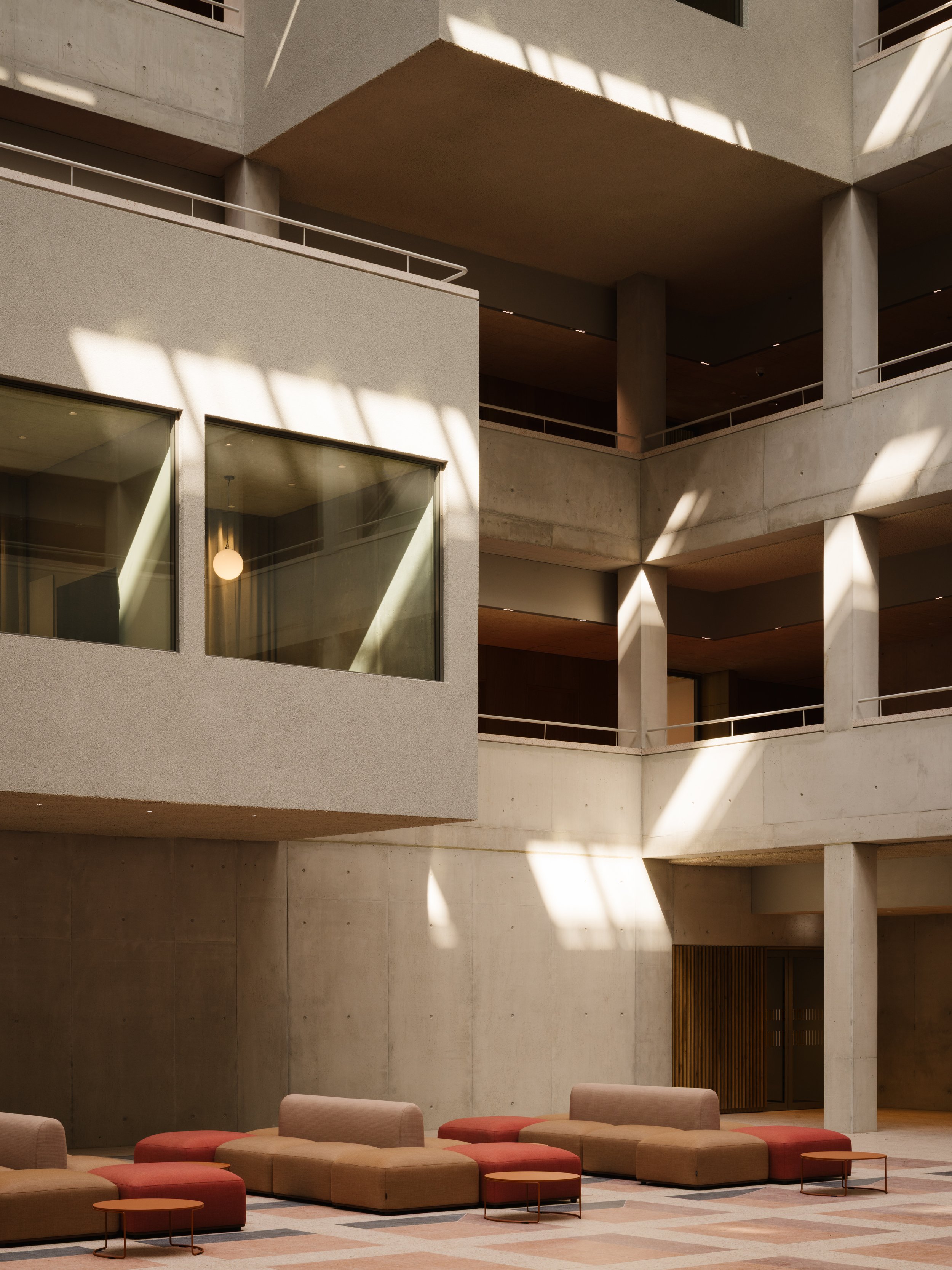 Nate Cook_UW Psych_Atrium_7.jpg