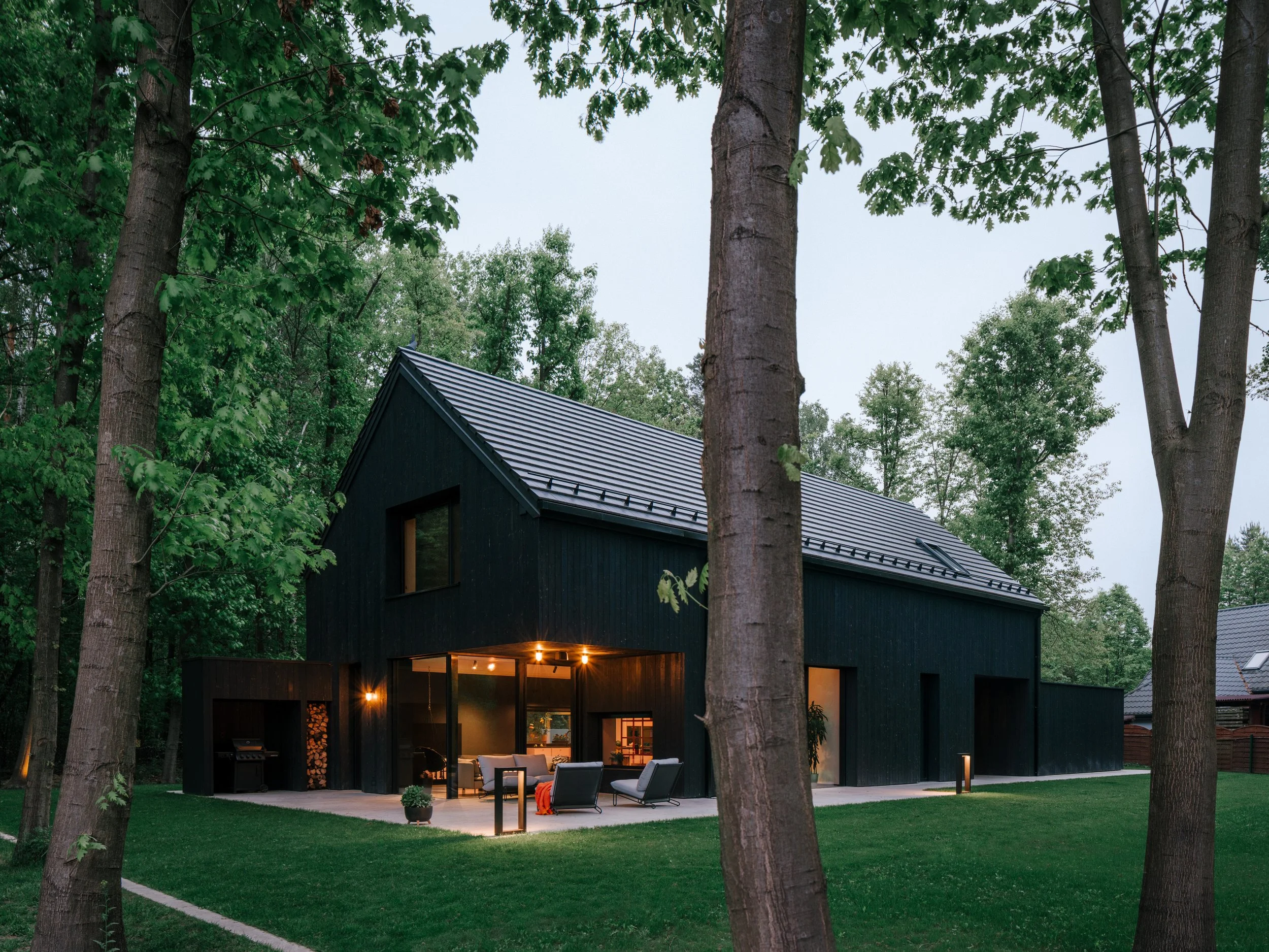 Nate Cook_Black Core House_Blue Hour_3.jpg
