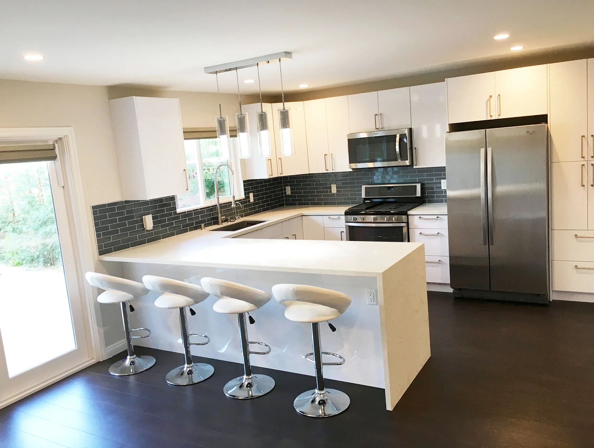 north_hills_kitchen_opt.jpg