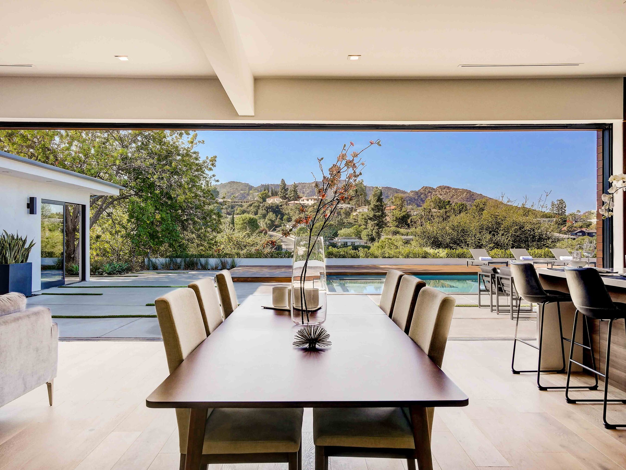 dining area.jpg