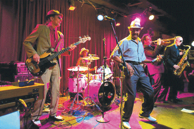 Soulard-Blues-Band2-light.gif